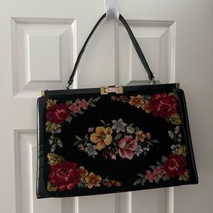 Floral vintage Needlepoint Handbag